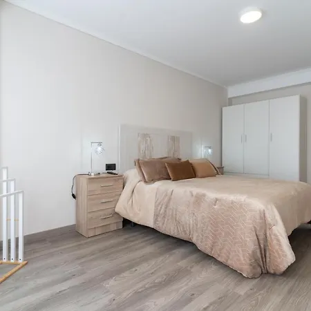 Apt Victoria Galitrips Cee Exterior photo